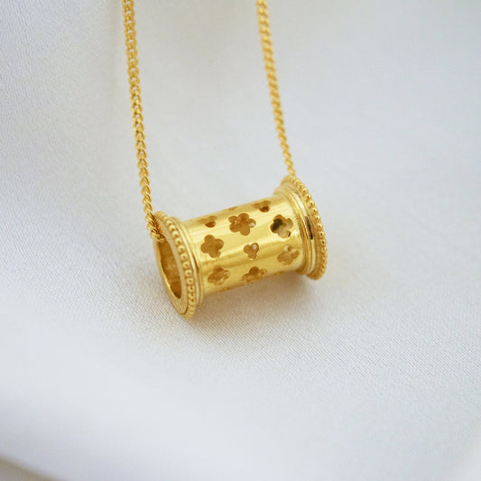Folium Barrel Necklace